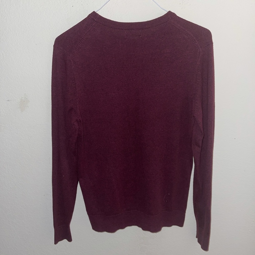 Old Navy V-Neck Sweater